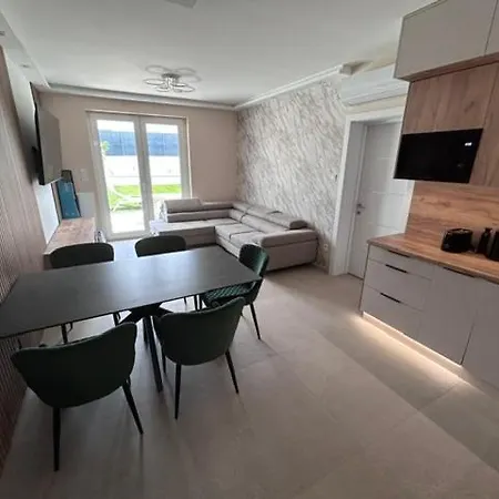 Palm Luxury * Шиофок